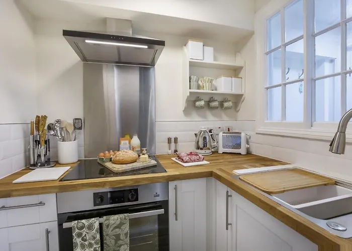 The Garden Square - Unique Luxury In Historic Garden Square - Ideal For 2 People